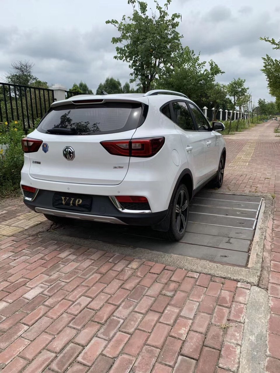 2019年 名爵zs 自动档1.5l