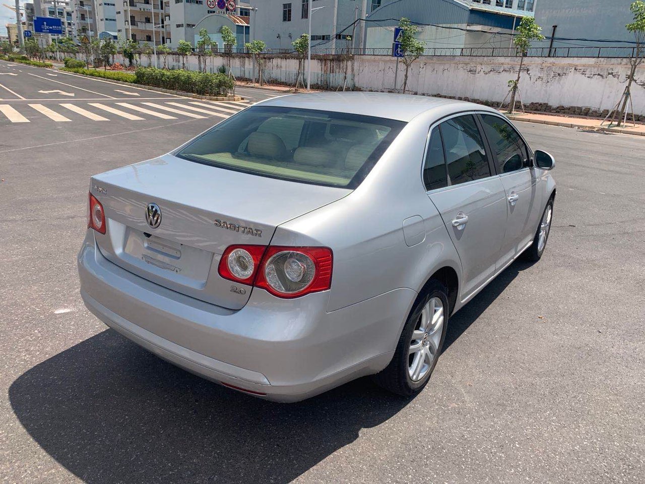 07年大众速腾自动档2.0 天窗