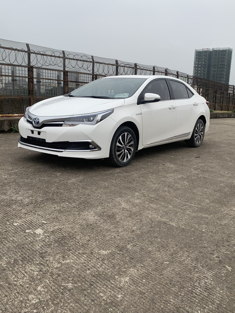 在被救车辆的正极端子上卡罗拉双擎介绍卡罗拉油电混合版是卡罗拉双擎