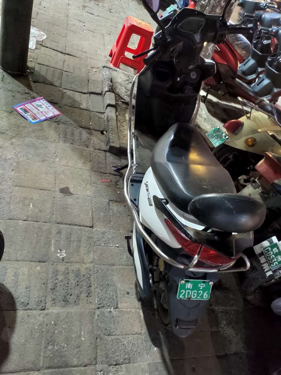 南宁小绿牌雅迪,懂的来