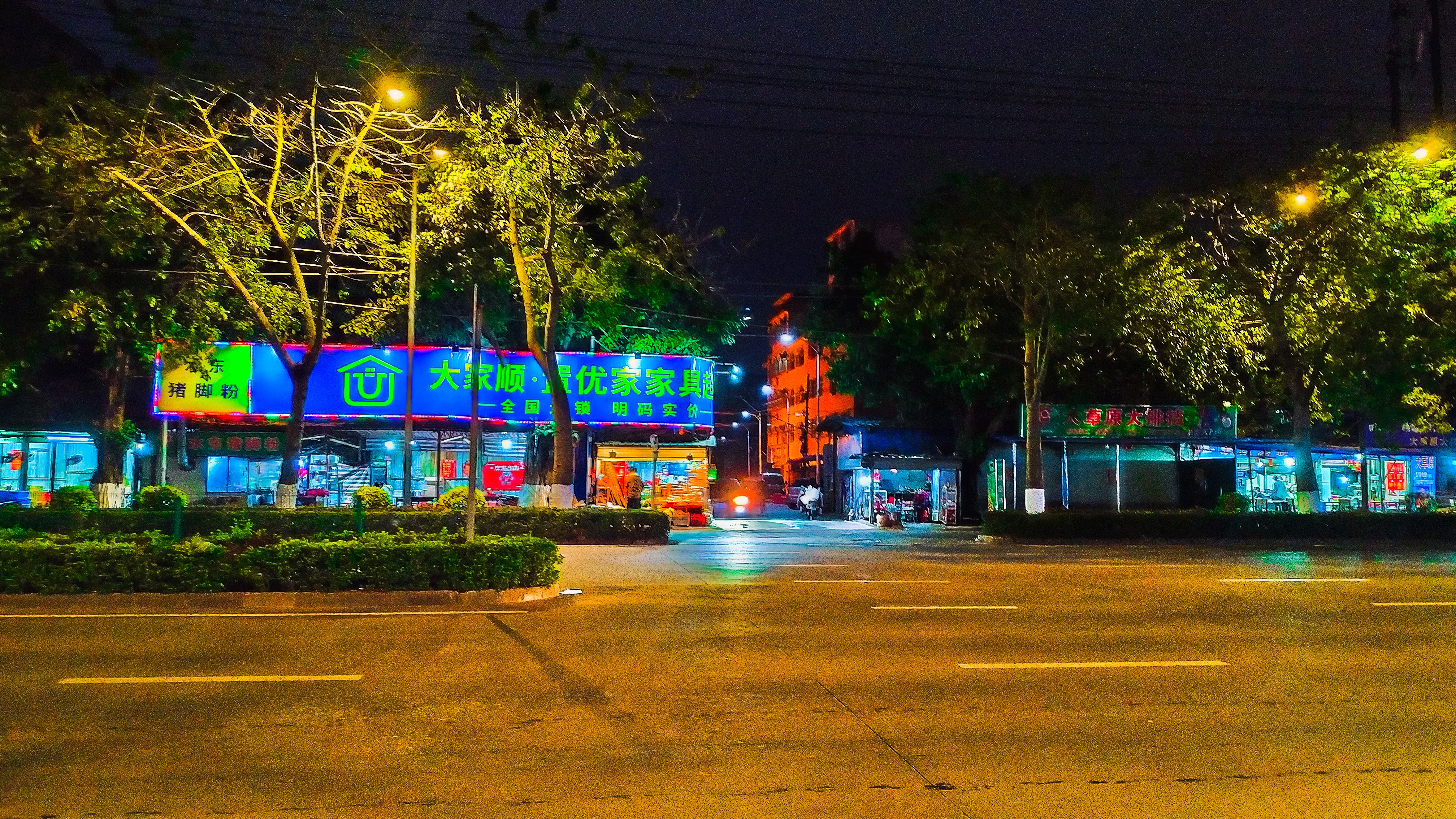 钦州夜景摄影地道的城中村街巷真实的钦州景色